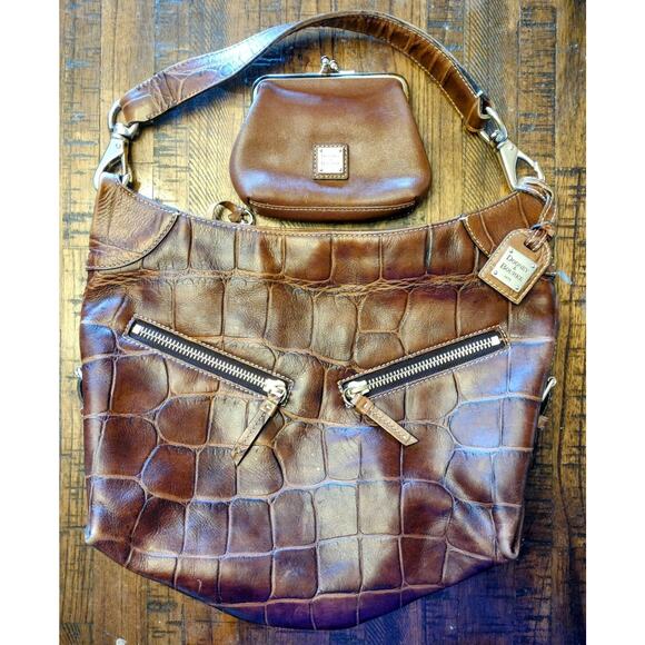 Matching Dooney & Bourke Croc Embossed Cognac Leather Med Cinzia Bag & Wallet - Picture 3 of 13